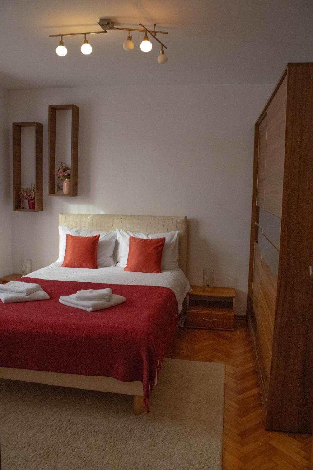 Apartament Aleea Minerva Brasov Ngoại thất bức ảnh